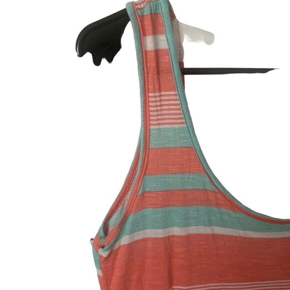 Pre Owned Women’s Lavish Maternity Tank Decorative Bow Top Sz Small Casual Style - Picture 8 of 10